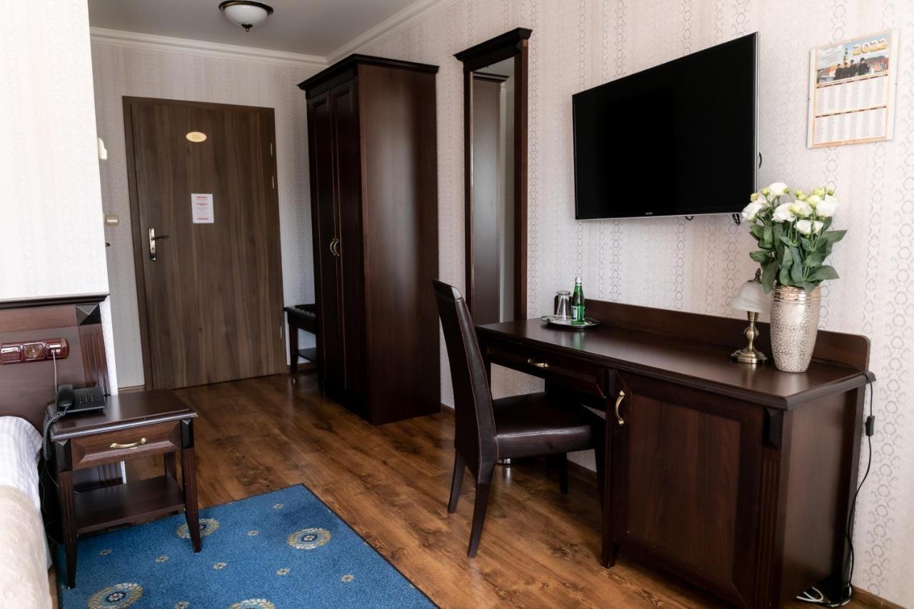 Olawian Hotel โอวาวา ภายนอก รูปภาพ